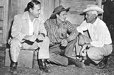 On the set of “Shotgun” (‘55 Allied Artists), (L-R) producer John Champion, Sterling Hayden and director Lesley Selander.