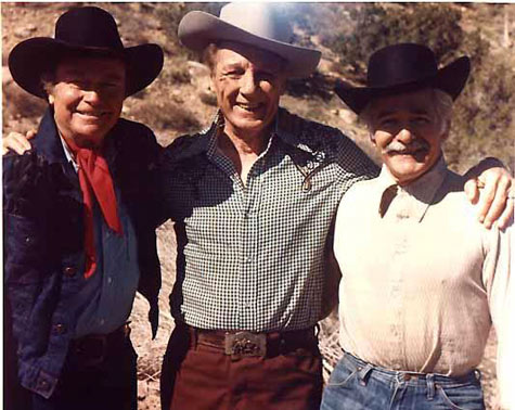 Don Barry, Bob Livingston and stuntman Davey Sharpe. Taken during the filming of “Blazing Stewardesses” (1975), Livingston’s last film. (Thanx to Bobby Copeland.)