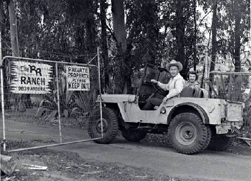 Roy and Dale at the gate to their ranch.