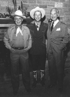 Hoot Gibson, Roy and William Boyd at Roy’s house. Taken during a rehearsal for the “Western Hall of Fame Hoss Opera” held at L.A.’s Olympic Auditorium 11/28/48.