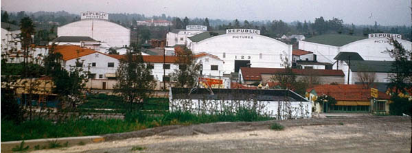 Terrific color photo of the Republic lot taken circa 1944. (Thanx to Jerry Whittington.)