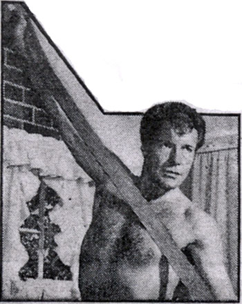 A little beefcake for the ladies. Robert Horton of “Wagon Train” and “A Man Called Shenandoah”. (Thanx to Terry Cutts.)