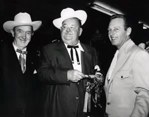 Stan Laurel and Oliver Hardy with Rand Brooks who was Hopalong Cassidy’s sidekick in a series of B-Westerns. Rand was married to Stan’s daughter Lois.